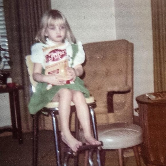 Meet your Posher, Gilly - Picture 4 of 4